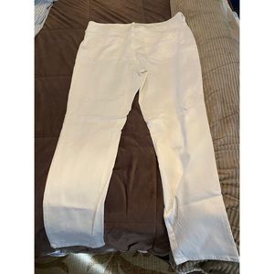 Apt.9 stretch jeans size 18